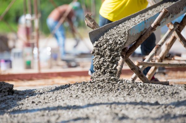 Backyard Concrete Pouring in American Fork